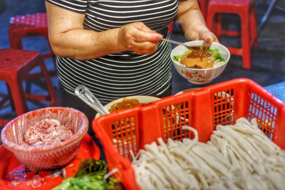 美食世界怎么画简单_美食世界怎么画简笔画_美食世界怎么画